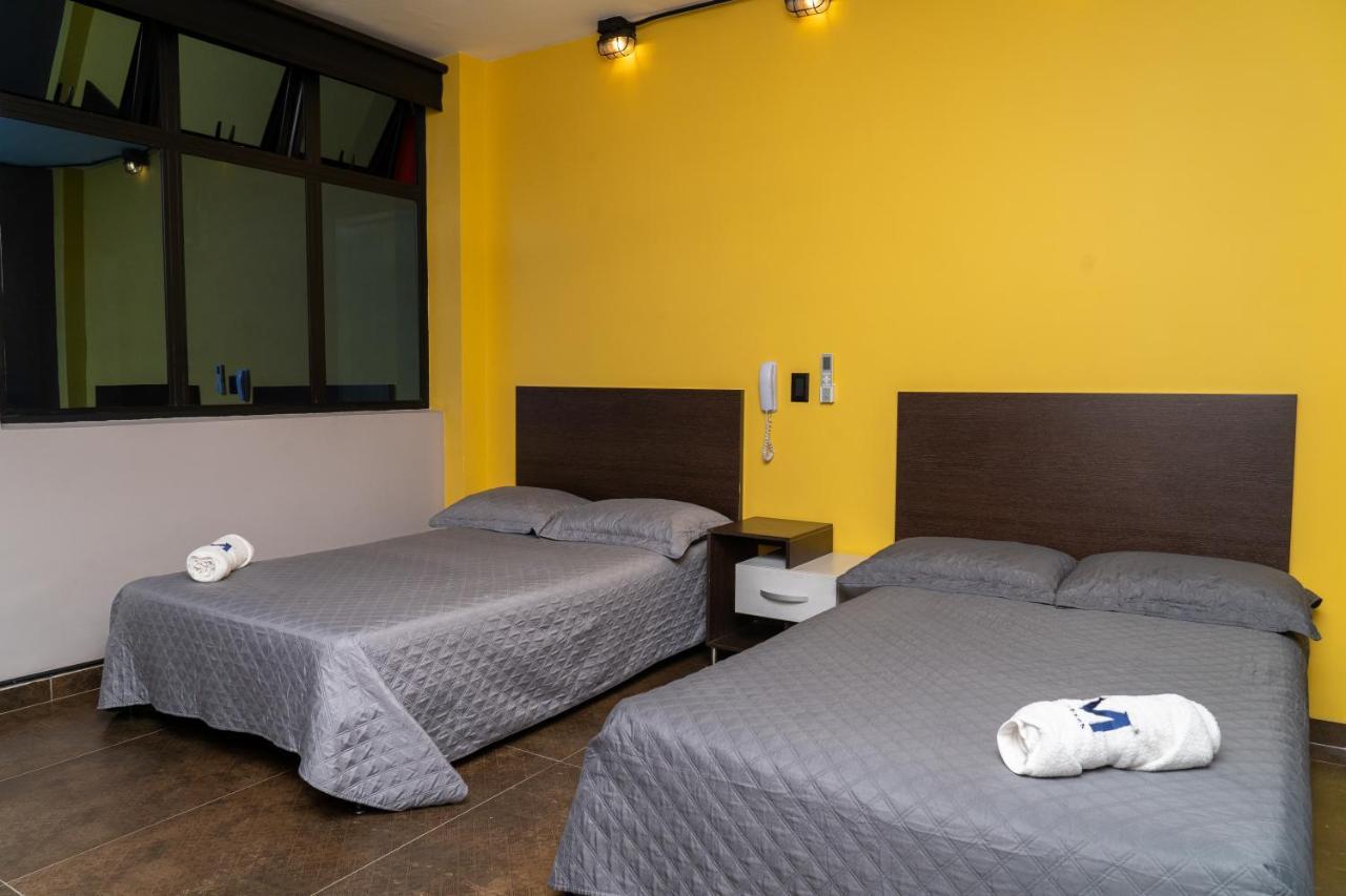 Hotel El Meson Ла-Дорада Экстерьер фото
